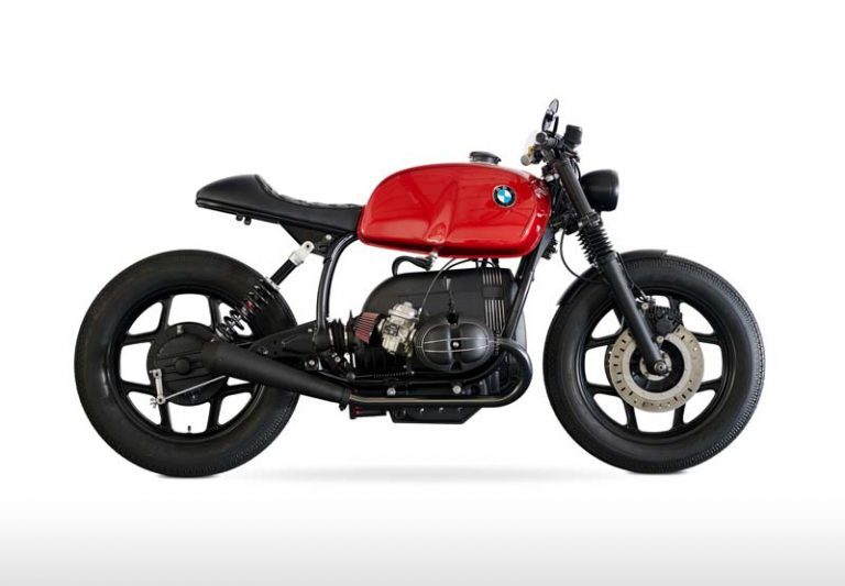 cafe racer BMW R 80 in red