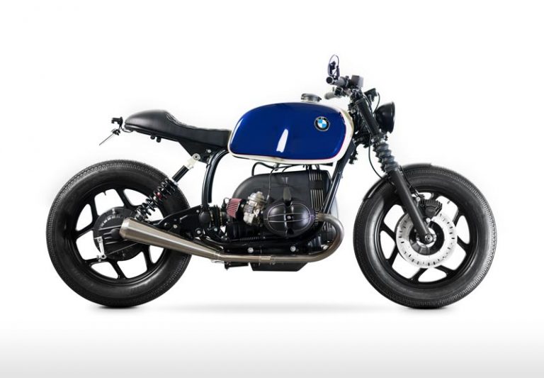 cafe racer BMW R 80 side view in blue and white